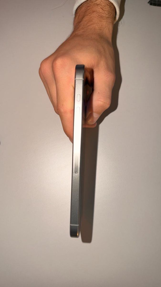 Apple Handys / Smartphones: iPhone 15 Pro Max – Gebraucht aus Liestal von ves_q5rt 3