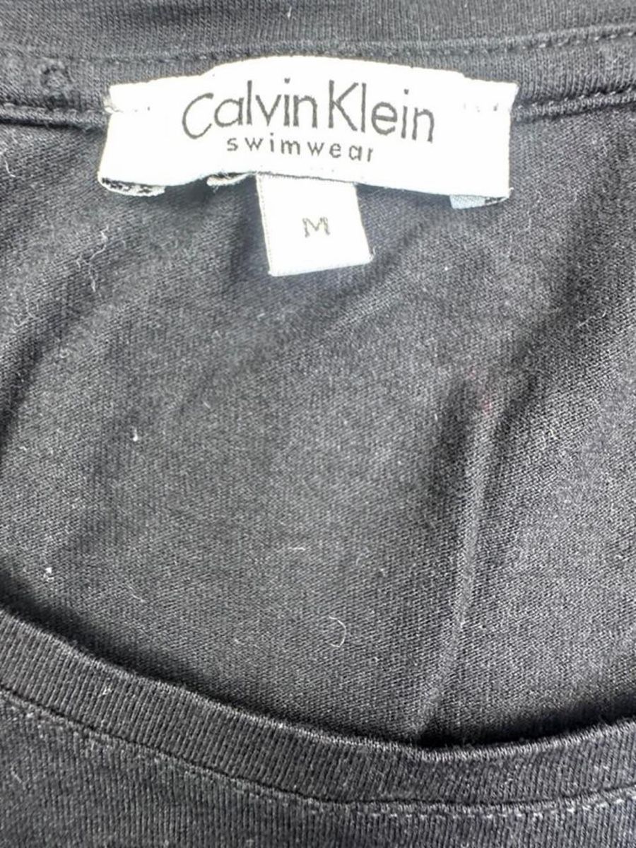 Calvin Klein T-shirt: Calvin Klein T-shirt – Usato da Erlinsbach SO venduto da TogaResell 3