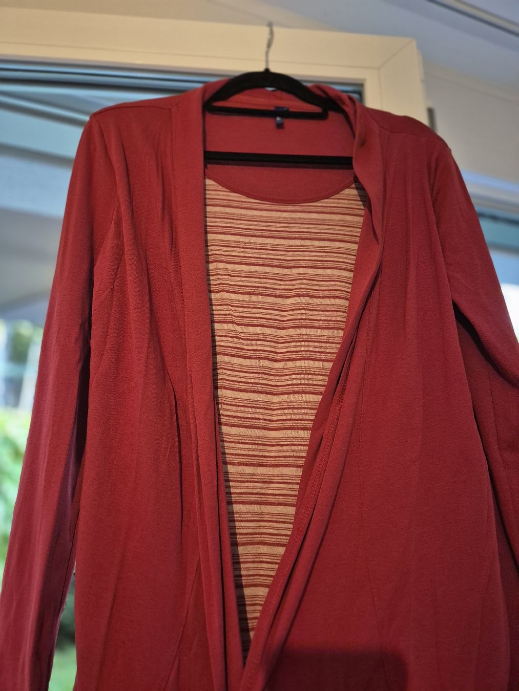 Lotti di vestiti: Damen Set: Strickjacke & Top, Gr – Nuovo (secondo la descrizione) da Zürich venduto da mit_jz2x 2