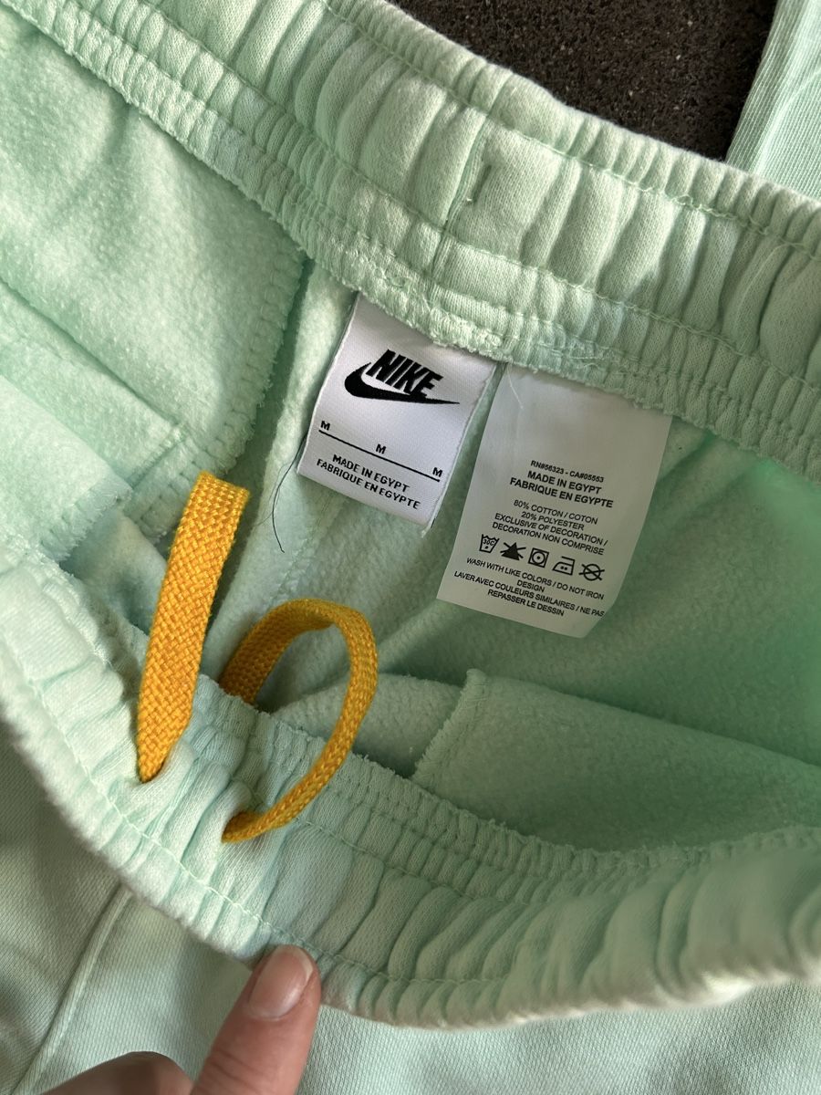 Nike Lots de vêtements: Kleiderpaket Nike Gr. M Herren – D'occasion à Horw par Kami17 4
