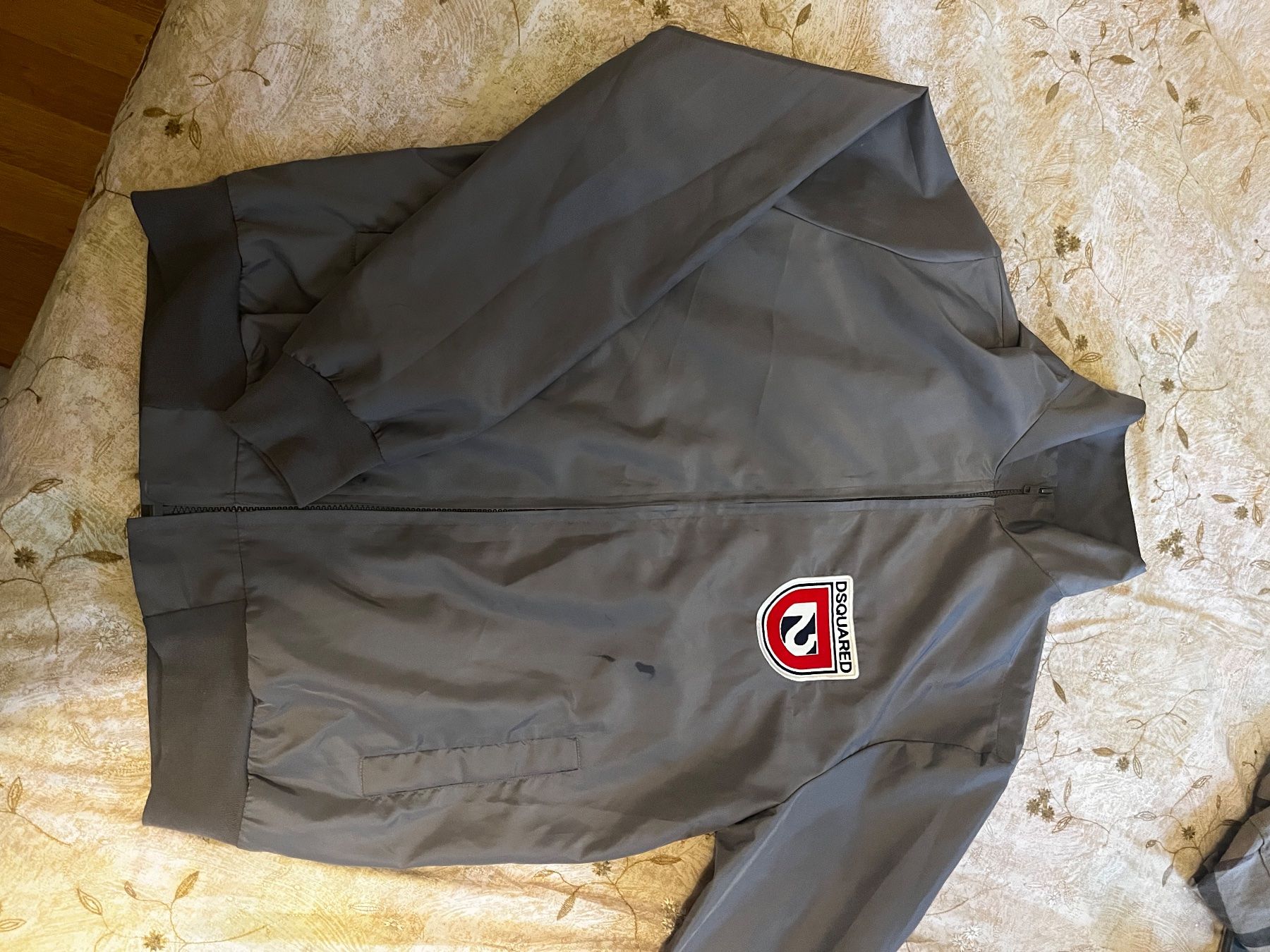 Dsquared2 Vestes: Vintage Dsquared windbreaker jacke Gr.s/m – D'occasion à Zürich par zoh_26cj