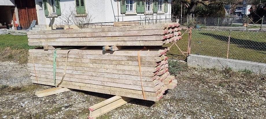 Travi: Schalungsträger – Usato da Gerlafingen venduto da Args