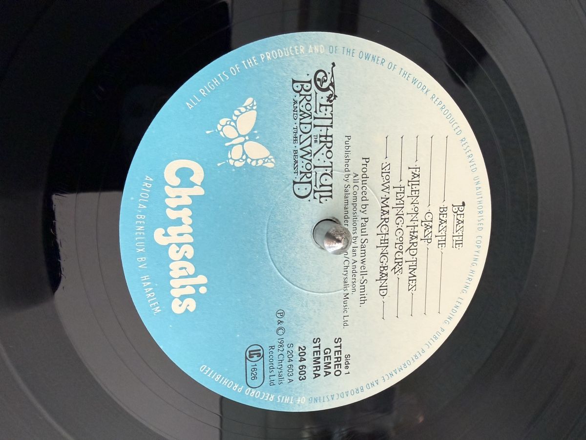 Schallplatten: Jethro Tull - Broadsword and the Beast, Schallplatte – Gebraucht aus Goldach von Messerguru 6
