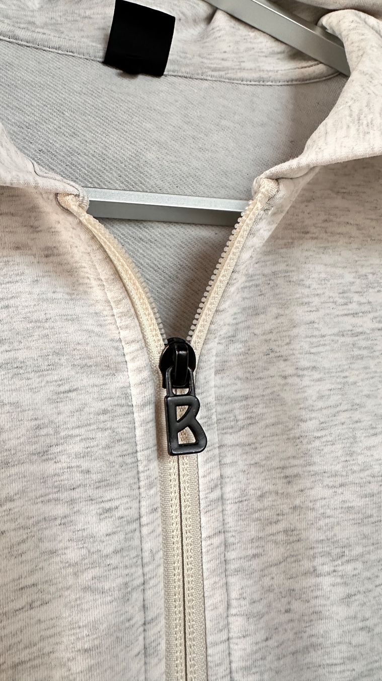 Bogner Giacche: Bogner Sweatjacke mit Kapuze, grau -- Grösse S – Usato da Niederrohrdorf venduto da gigerch 2