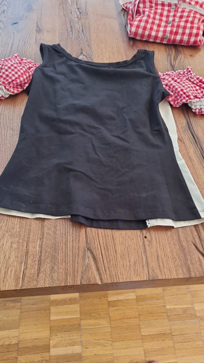 T-Shirts: Oktoberfest Shirt Größe 40 – Gebraucht aus Adliswil von rossoelmare 1
