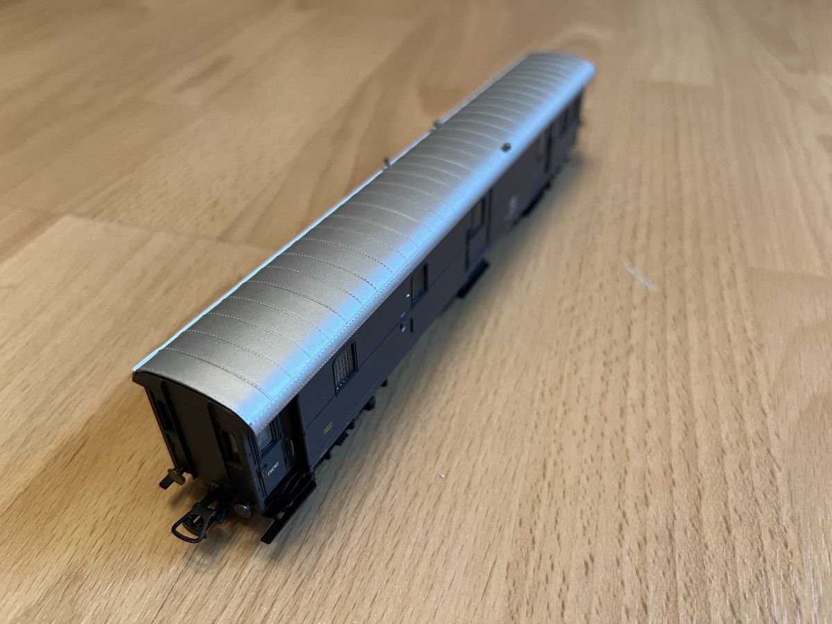 Roco Modellini di ferrovie: Roco Post Gepäckwagen – Usato da Gisikon venduto da ram_78bx 3
