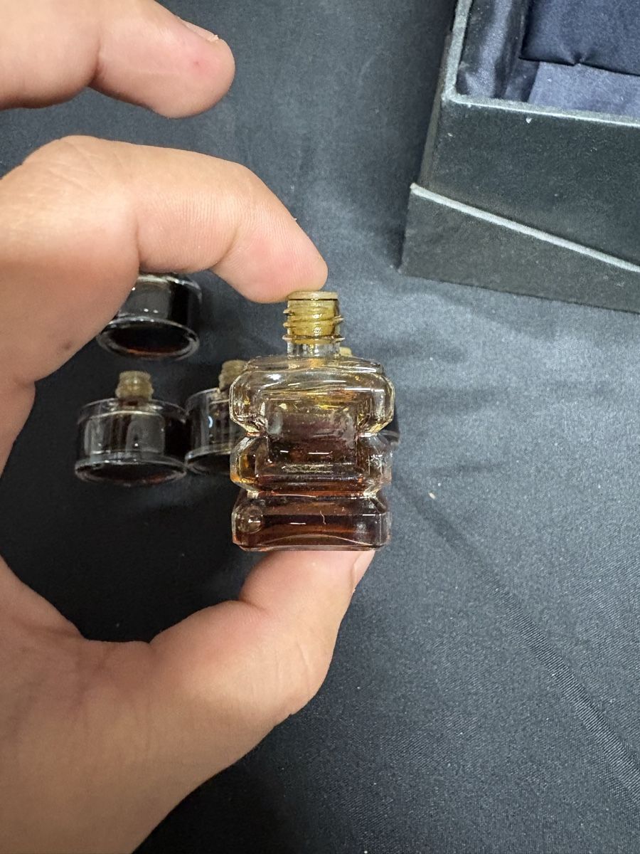 Altro in Stoviglie & Bicchieri: Vintage Perfume Bottle Set - Perfect Gift Idea! Rare! – Nuovo e nell'imballaggio originale da Seuzach venduto da Diamand28 3