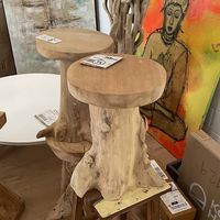 Holzhocker Roots rund recyceltes Teakholz natur UNIKAT