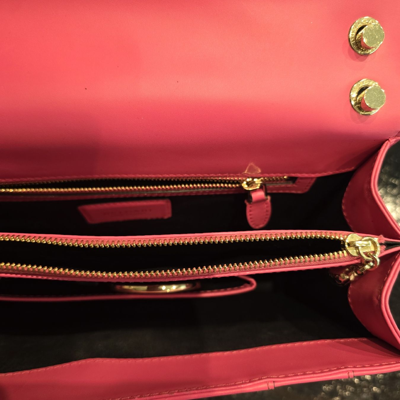 Bulgari Borse da donna: BVLGARI Serpenti Forever Schultertasche – Nuovo (secondo la descrizione) da Unterägeri venduto da Altgoldverkauf 7