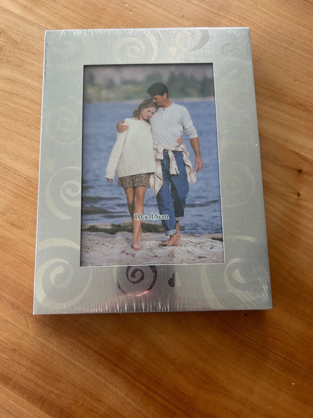 Bilderrahmen: Fotorahmen Silber 10x15cm neu – Neu und originalverpackt aus Kaltbrunn von lagone1