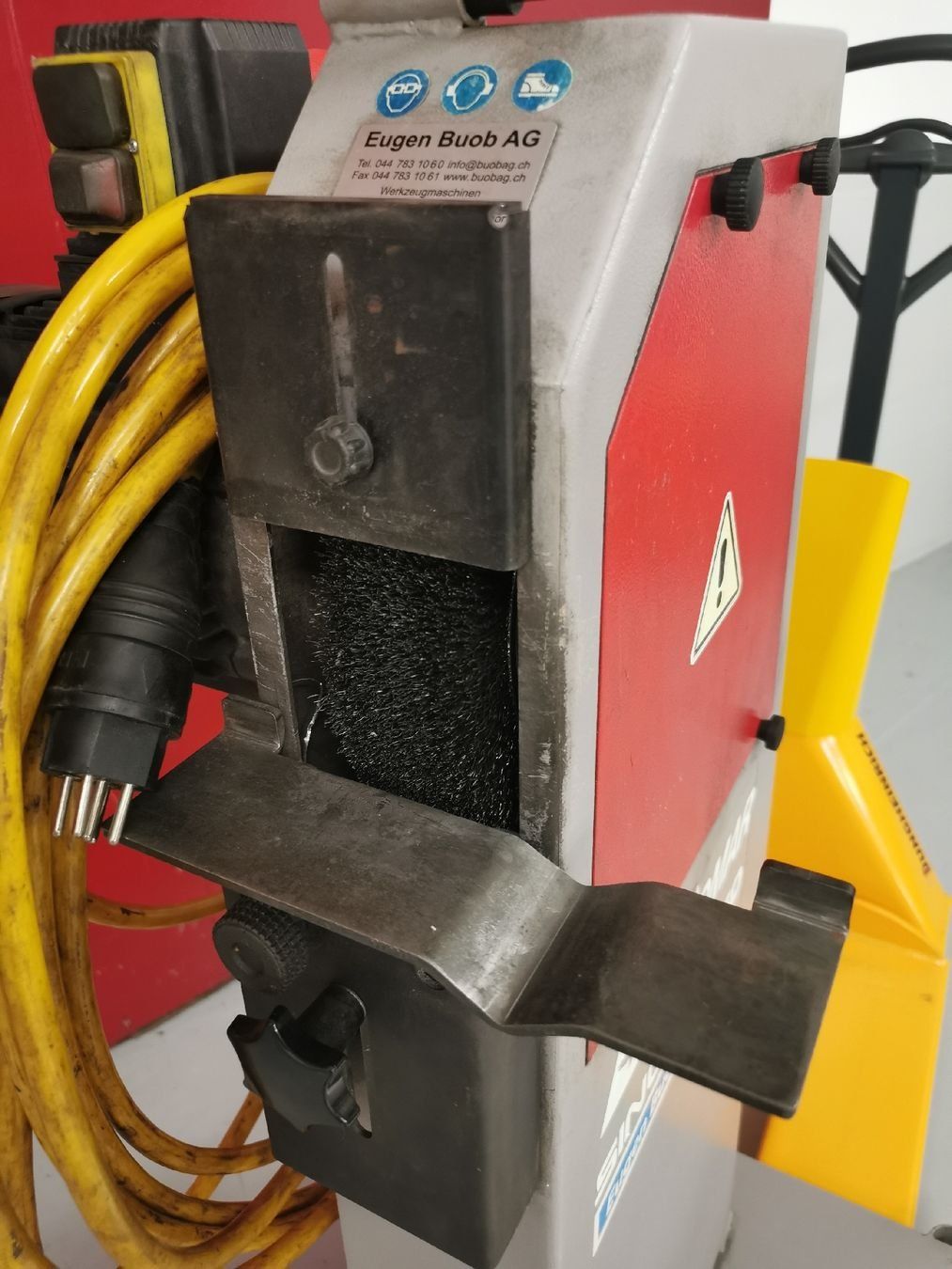 Tutte le macchine: Bürstenentgrater Bomar Single 250 – Usato da St. Gallen venduto da sob.ch 1