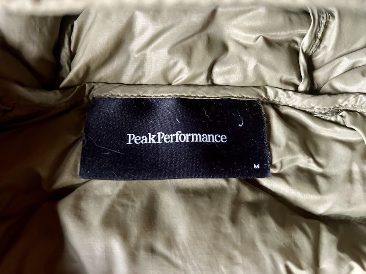 Peak Performance Jacken: Peak Performance Daunenjacke Grösse M – Gebraucht aus Rickenbach SZ von stef2987 3