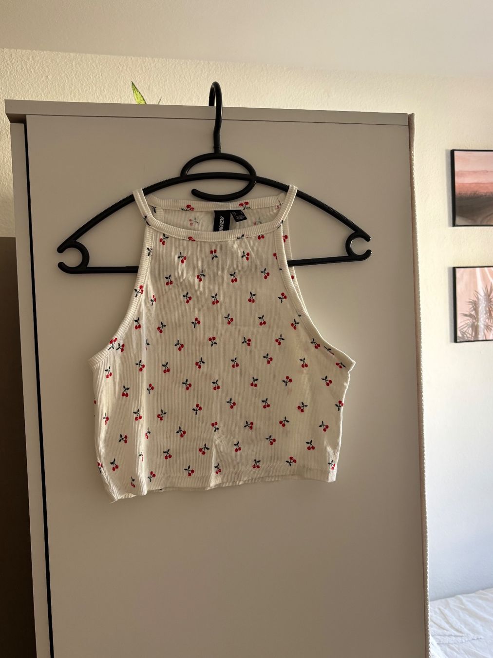 Top: cherry Muster cropped Top – Usato da Zürich venduto da hue_82qd