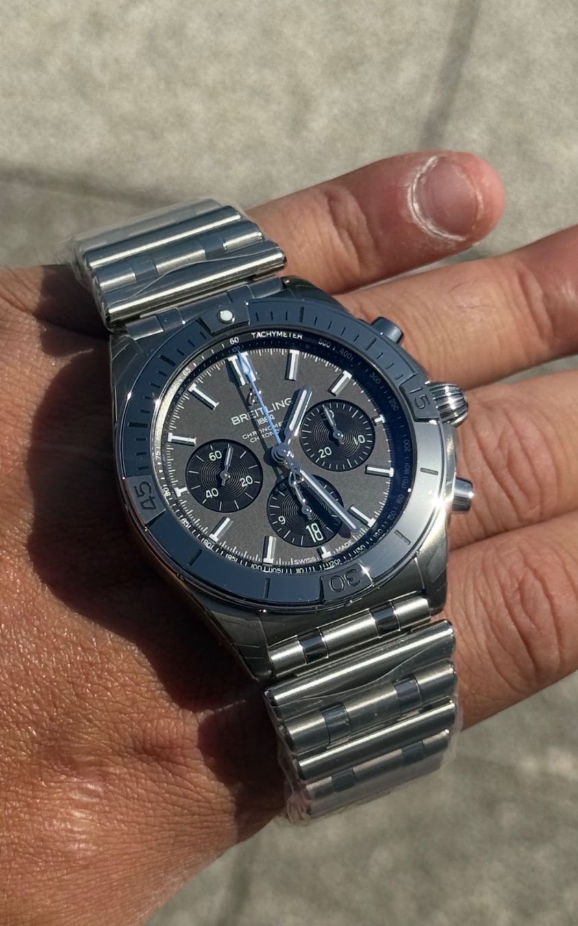 Breitling Orologi: Breitling Chronomat B01 42, 2026, Ref EB0134101M1E1 – Nuovo e nell'imballaggio originale da Adlikon b.Regensdf venduto da GPITIME