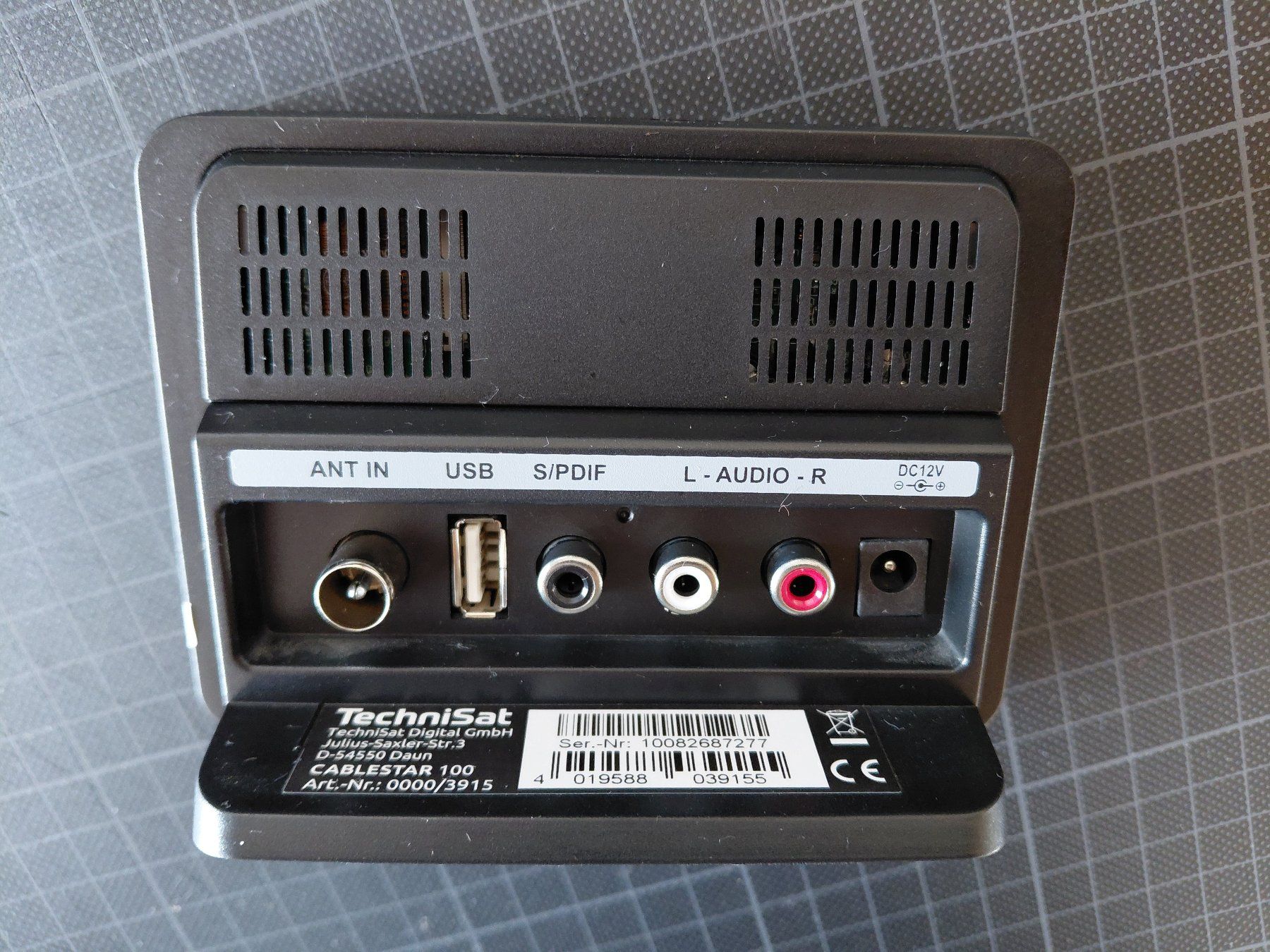 Unità & Adattatore: TechniSat Cablestar 100 – Usato da Obfelden venduto da ly59nx 1