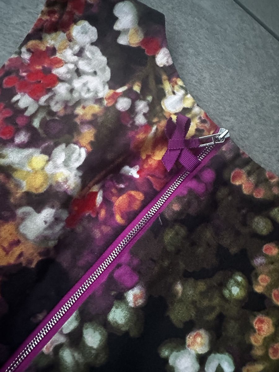 Karen Millen Vestiti: Blumenkleid Karen Millen Gr. 36 – Nuovo (secondo la descrizione) da Liestal venduto da ell_6xc7 6