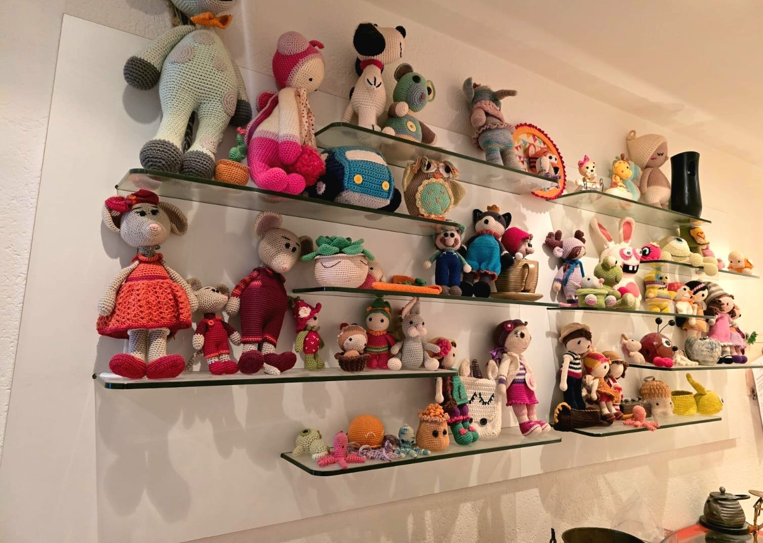 Scaffali: Support mural pour collections (sans peluche) – Usato da Monthey venduto da ditty