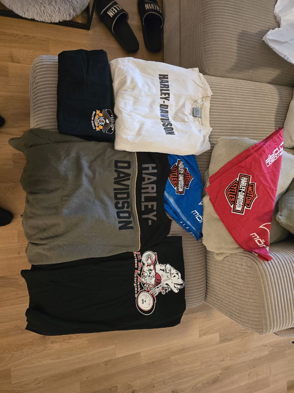 Harley-Davidson Kleiderpakete: Harley-Davidson T-Shirts und Pullover Set XL/XXL – Neu (gemäss Beschreibung) aus Horgenberg von Esteban_Cri 5