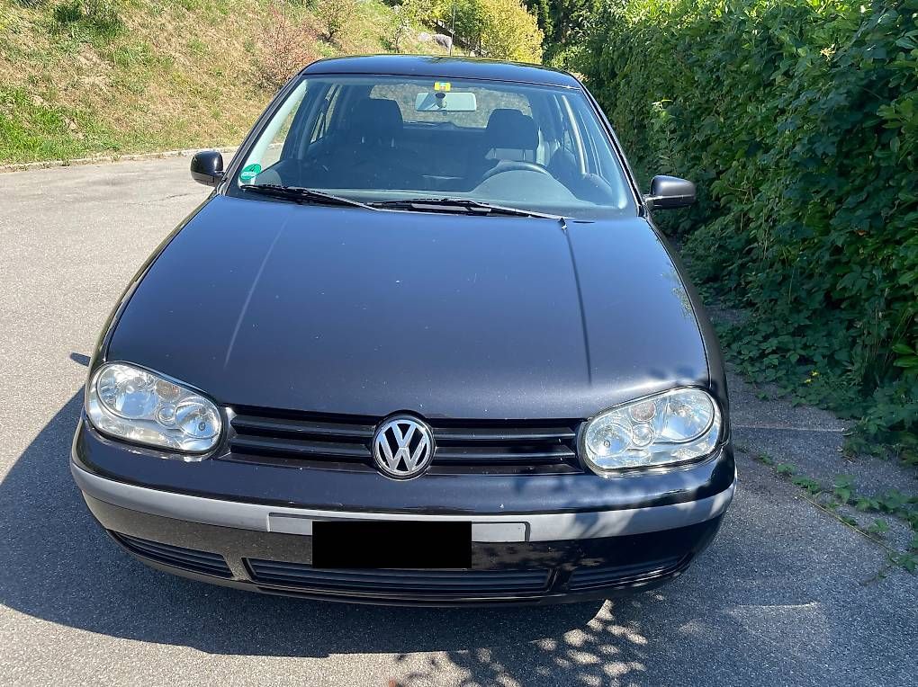 VW Autos: Golf 4 – Gebraucht aus Aeugst am Albis von 2good