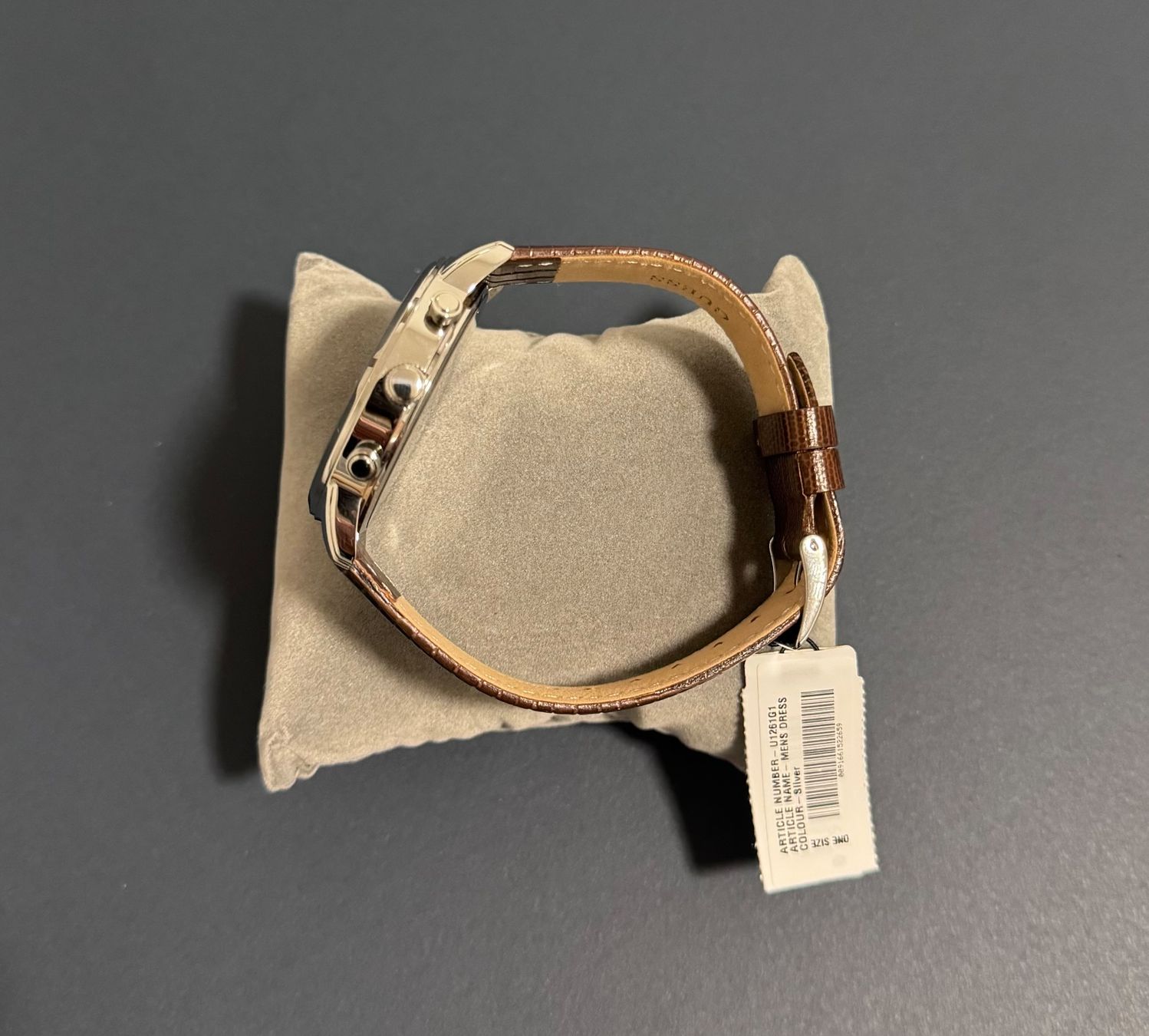 Guess Orologi: Neue Uhr von Guess – Nuovo e nell'imballaggio originale da Spiegel b. Bern venduto da Desisk44 3