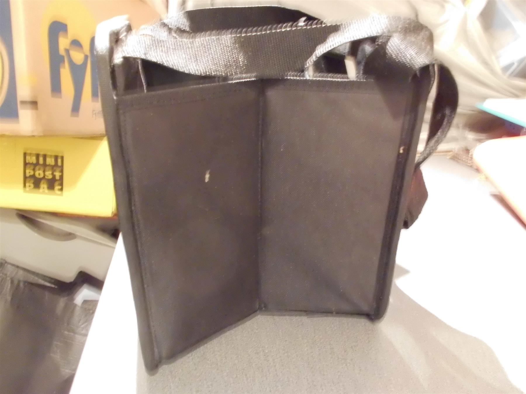 Sacs: Tasche, schwarz, Ryser Böden – D'occasion à Zürich par abraxas1291 1
