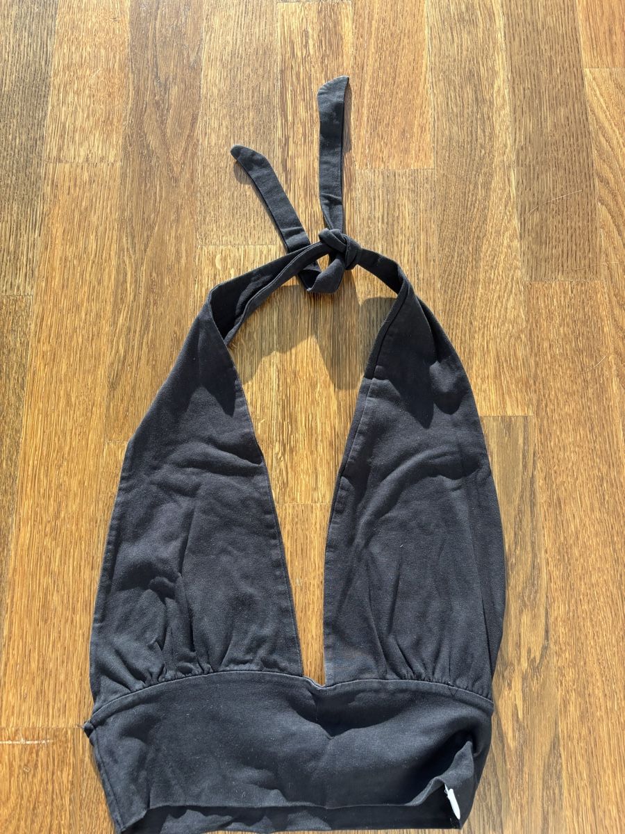 Top: Schwarzes Halterneck - Grösse M - Subdued – Usato da Kastanienbaum venduto da ali_vr9f