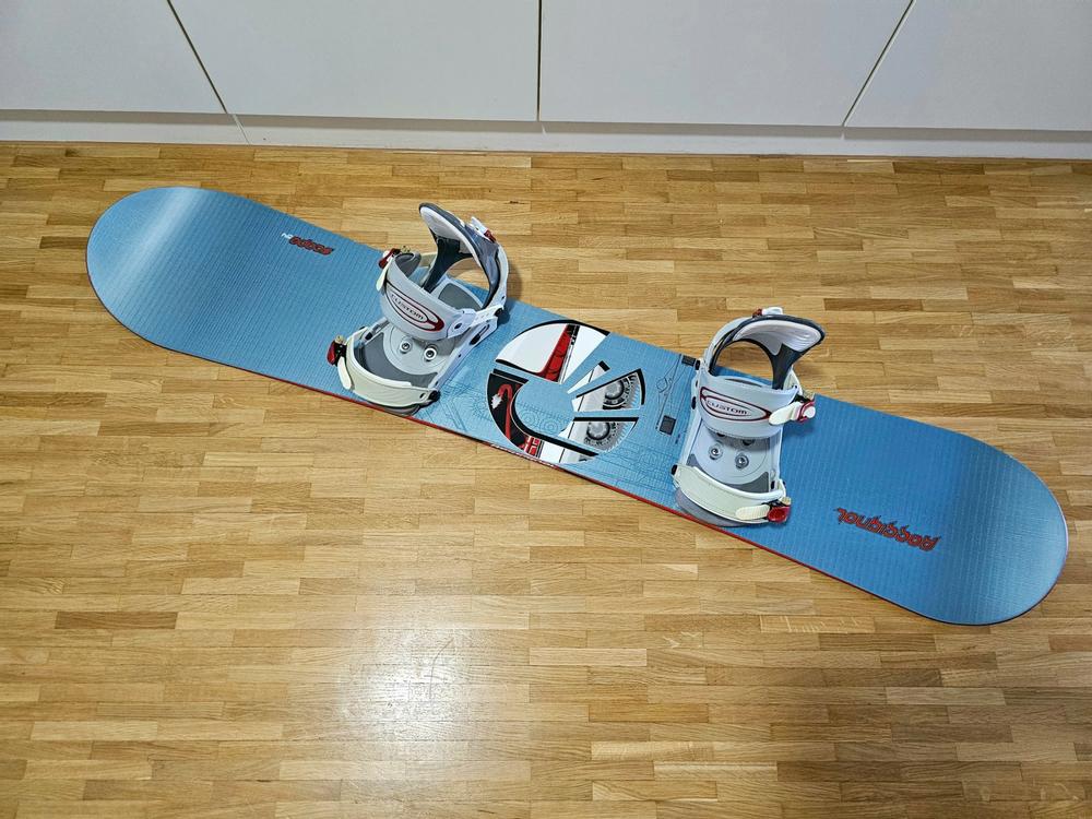 Rossignol Scope 154 mit Burton Custom Bindung Gr. M Kaufen auf