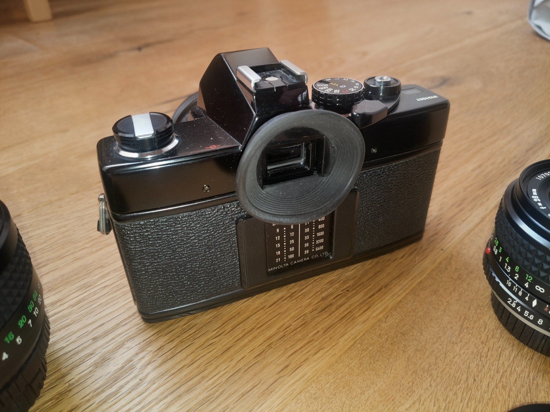 Minolta Kamera: Minolta SRT 101b mit top Festbrennweiten – Gebraucht aus Wald ZH von tok 2