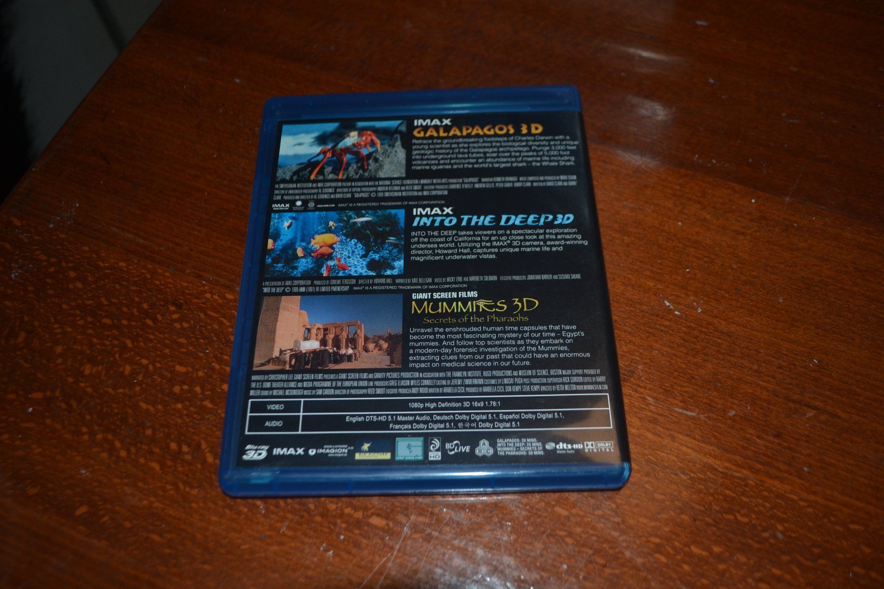 Tutti i DVDs: Glalpagos/into the Deep/Mummies in 3D – Usato da Laupen ZH venduto da chefdom 1