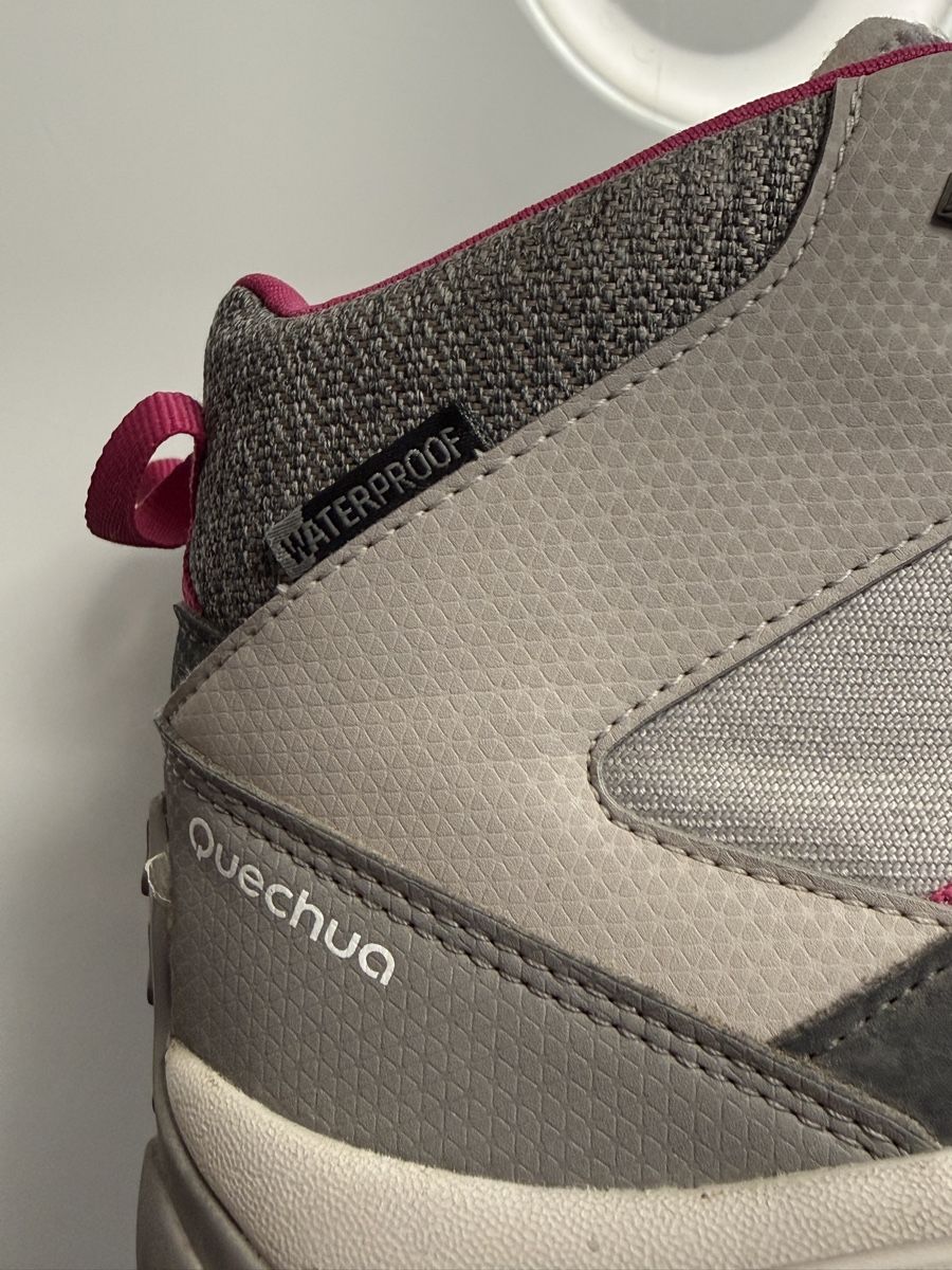 Decathlon Scarpe per ragazze: Wanderstiefel für Mädchen Gr. 38 – Usato da St. Gallen venduto da AsanwaChee 6