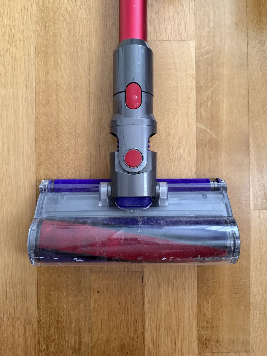 Dyson Aspirapolveri & Accessori: Dyson Cyclone V10 Fluffy Staubsauger gebraucht – Usato da Zürich venduto da A_M_ 2
