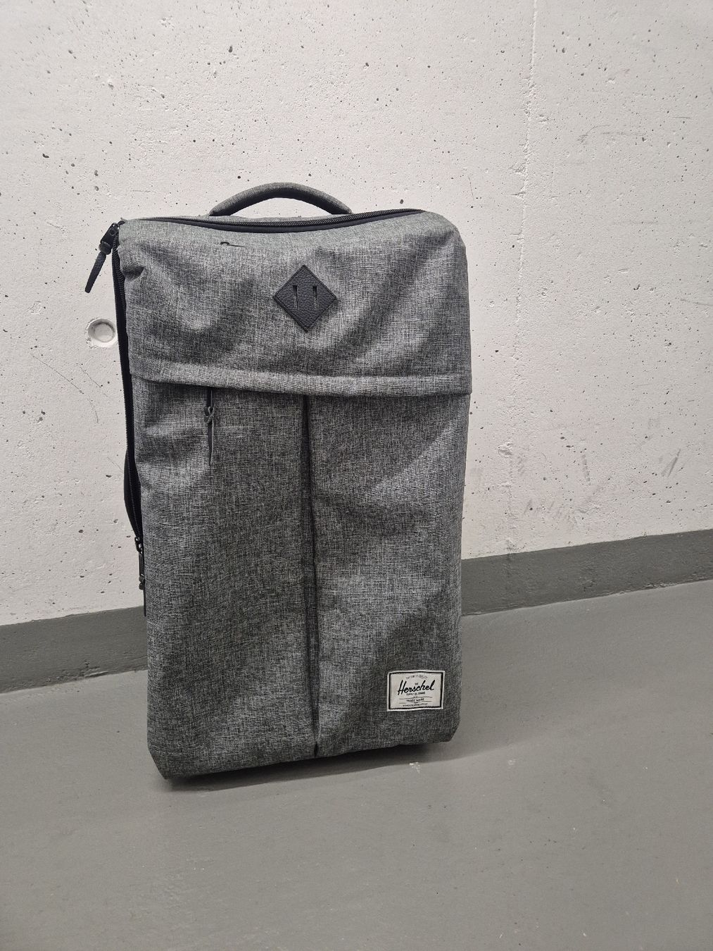Herschel Valigie: ​Herschel Rollkoffer top Zustand – Usato da Zürich venduto da Routis85