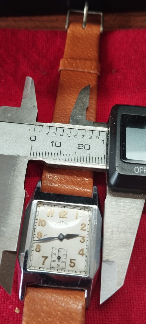 Orologi: Montre années 30's – Usato da La Chaux-de-Fonds venduto da jac_9llg 8