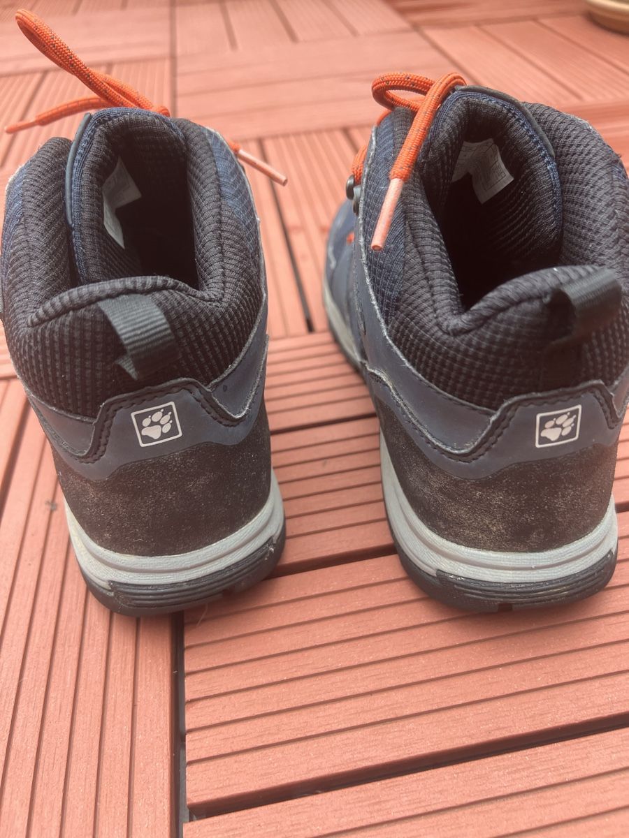 Jack Wolfskin Scarpe per ragazzi: Jack Wolfskin Wanderschuhe Gr. 37  EU 37) – Usato da Zürich venduto da zeneir 2