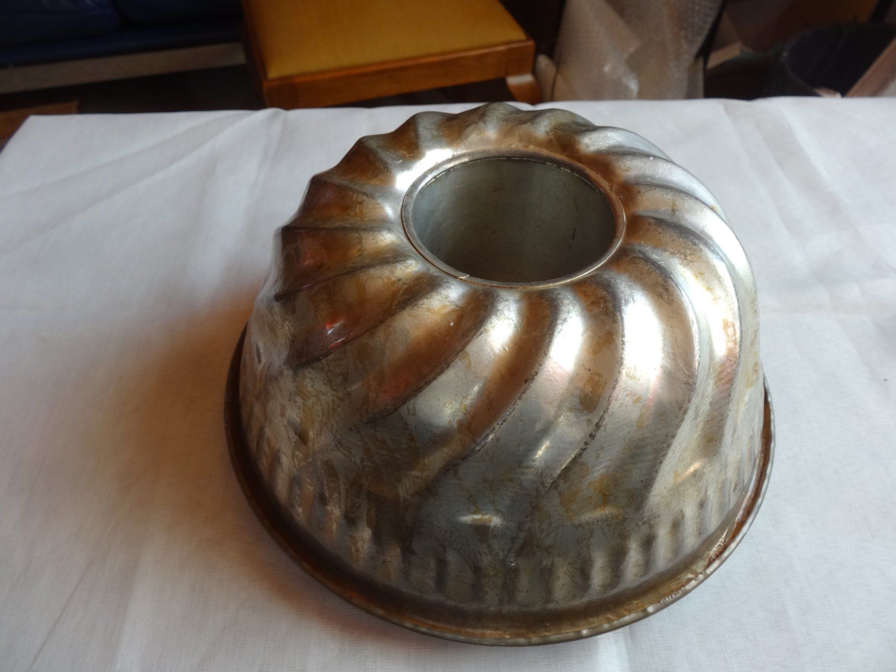 Teglie da forno: klassische Gugelhopfform – Usato da Wallisellen venduto da Vreni-47