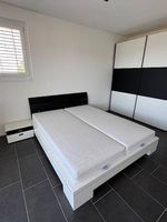 160 cm Bett mit Boxspring-Matratzen inkl. Nachttisch