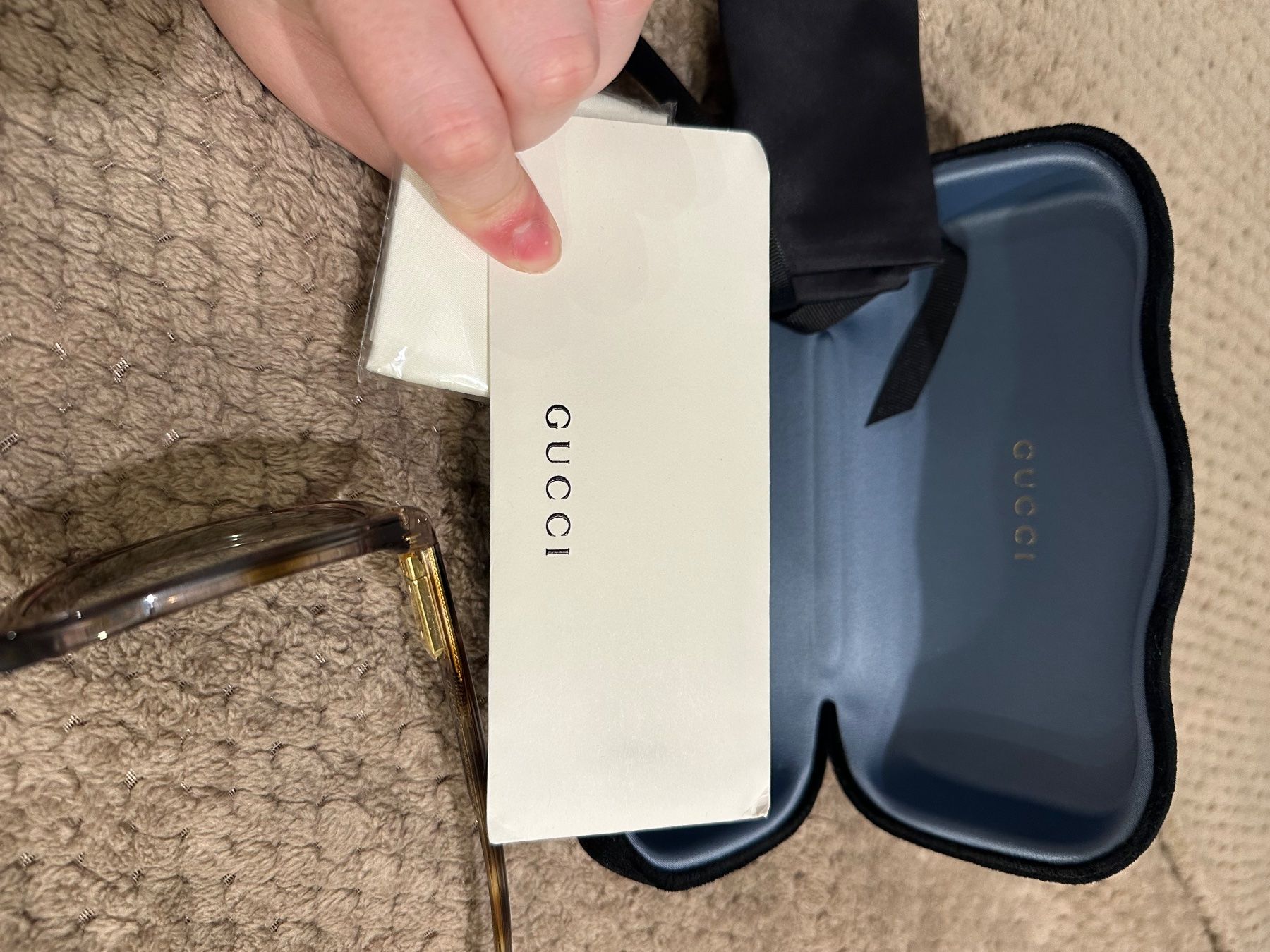 Gucci Lunettes & Verres: Gucci sunglasses – D'occasion à Tramelan par adi_n5lb 3