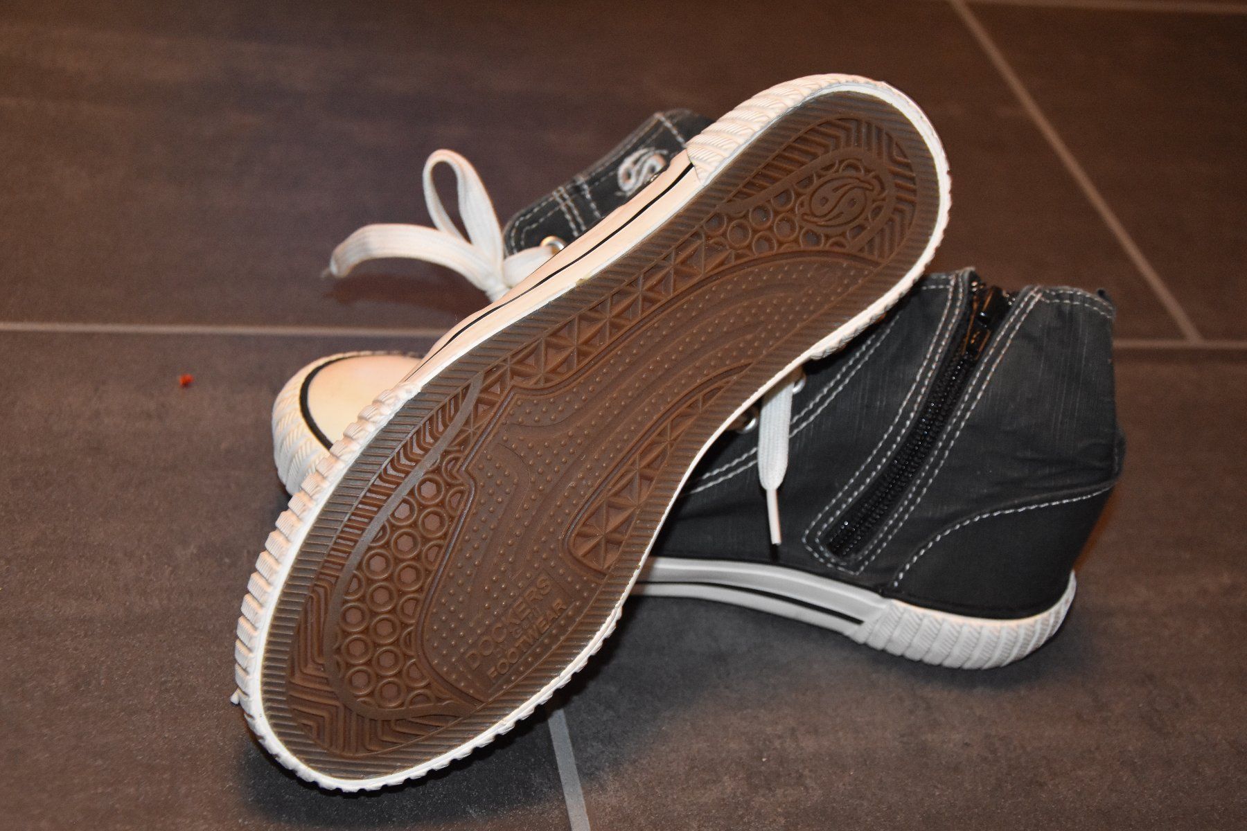 Scarpe per ragazzi: Sneaker,  Dockers, Gr. 37, Neu – Nuovo e nell'imballaggio originale da Sins venduto da dsto 2