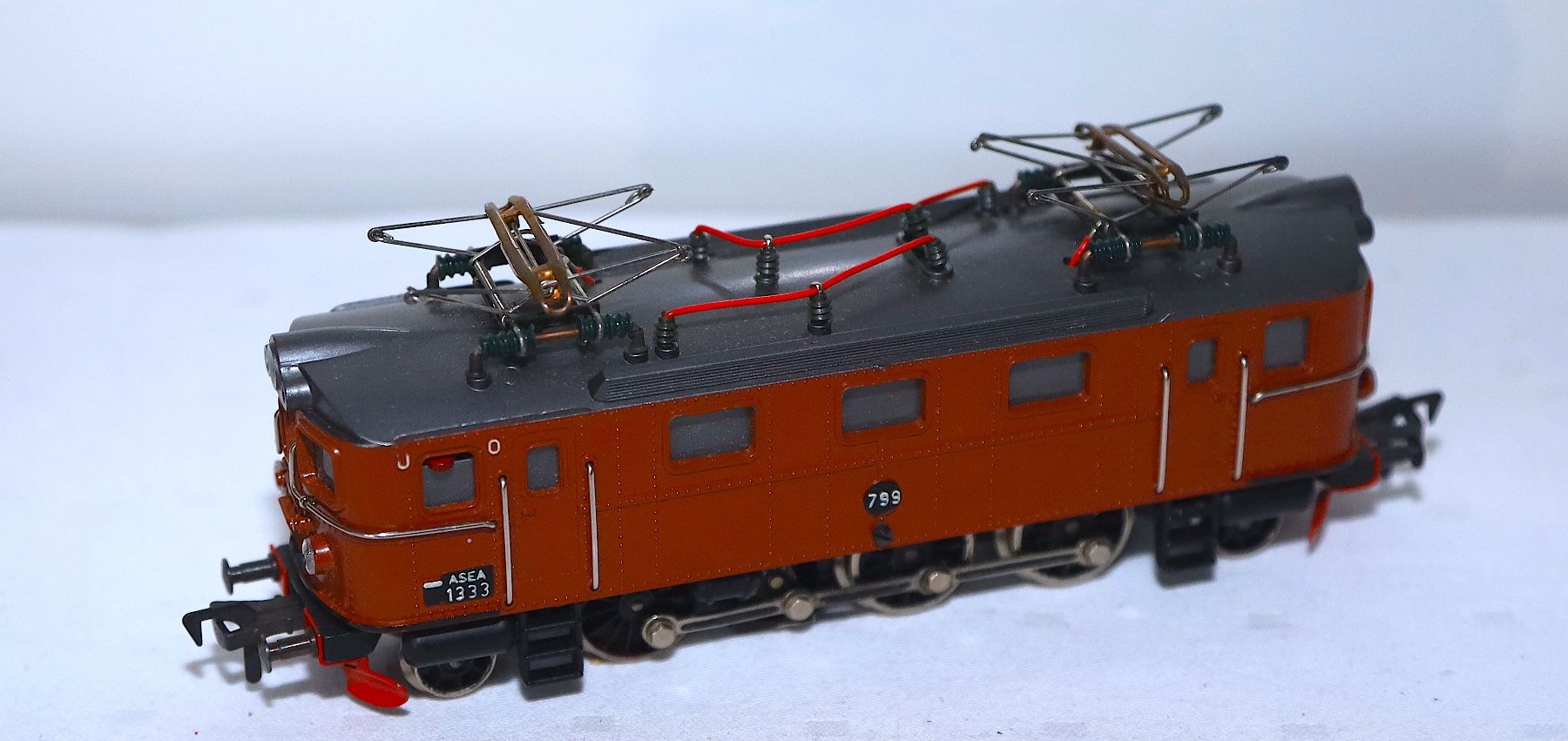 Fleischmann Modellini di ferrovie: SCHÖNE 5 TEILIGE FLEISCHMANN KOMPOSITION  SJ  OVP – Nuovo (secondo la descrizione) da Ipsach venduto da locky55 1