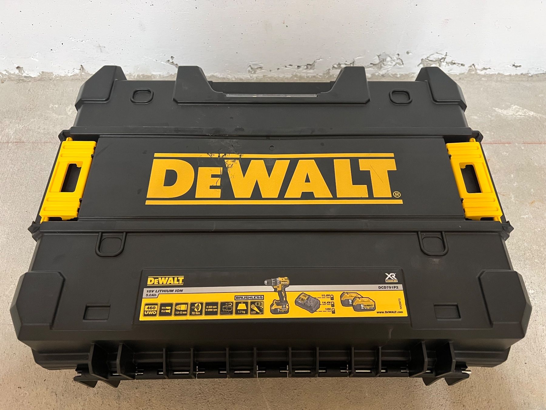 Dewalt Bohrmaschinen: Visseuse/Perceuse DeWalt DCD791P2 – Gebraucht aus Tolochenaz von che_79y5