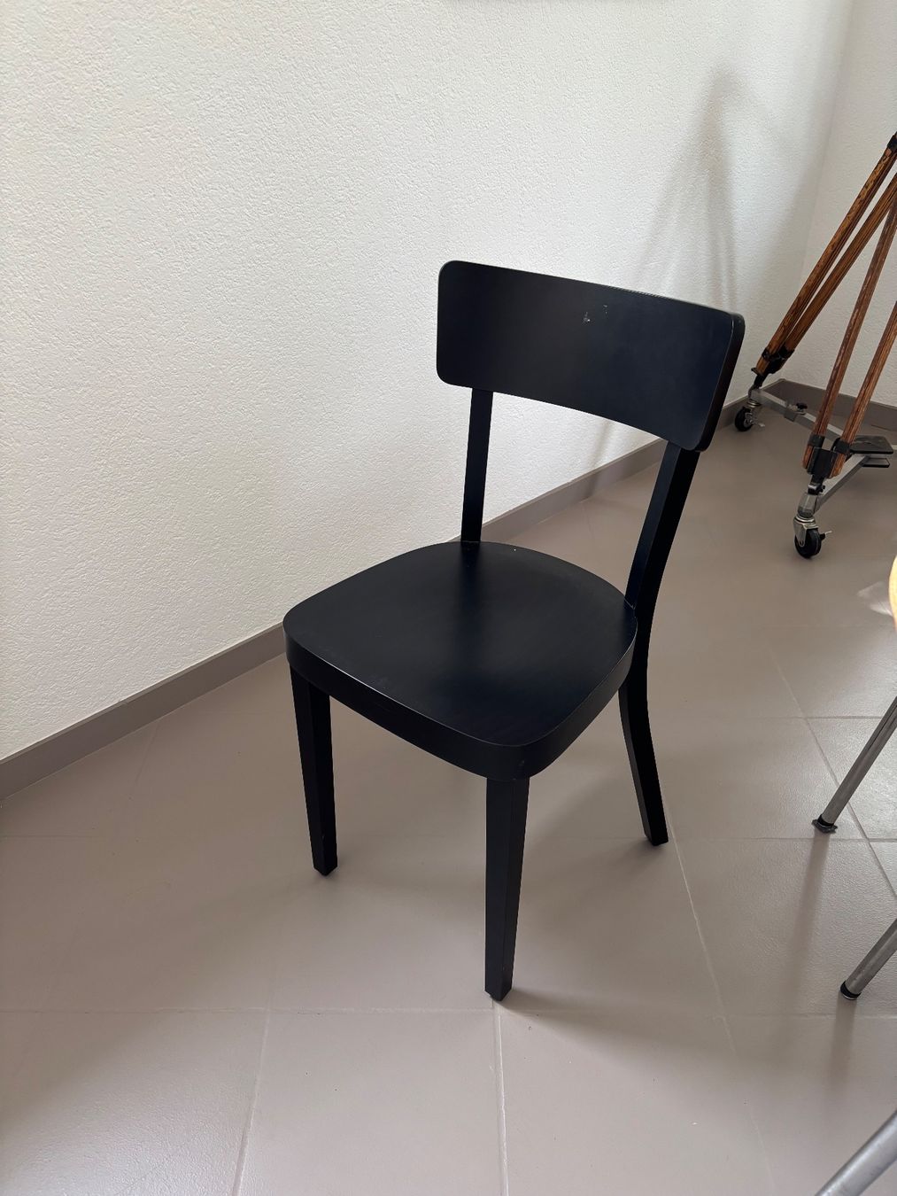 Stühle: Stuhl von TON – Neu (gemäss Beschreibung) aus Bättwil von Noah_Pozar