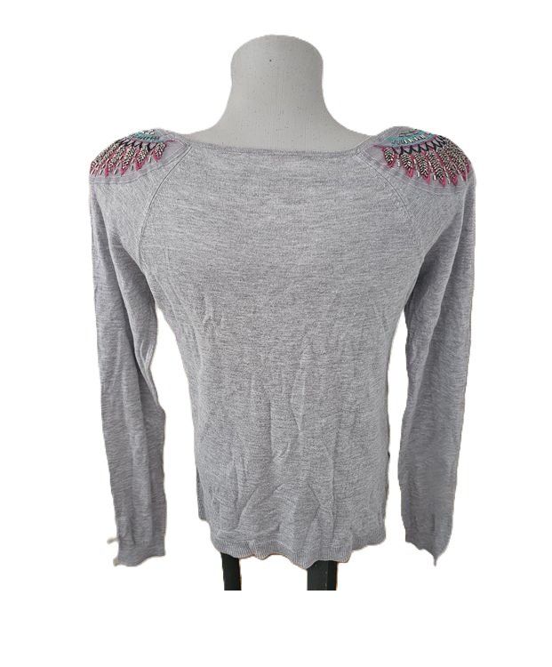 Pullover & Sweatshirts: Herziger Pullover mit Stickerei an den Schultern Gr. S – Gebraucht aus Füllinsdorf von Sunnebliemli7 1
