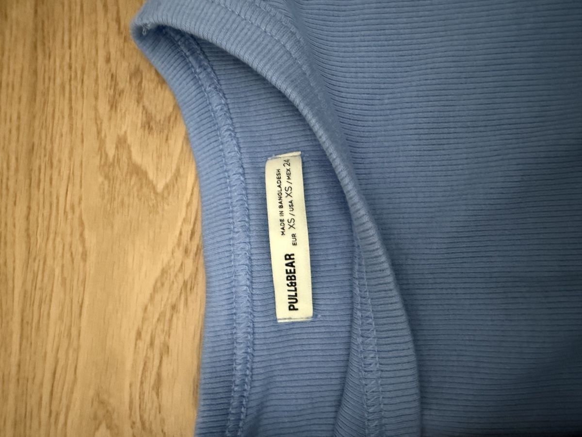 Pull&Bear T-shirt: t-shirr Pull&Bear  – Usato da Carouge GE venduto da goi_krq7 1