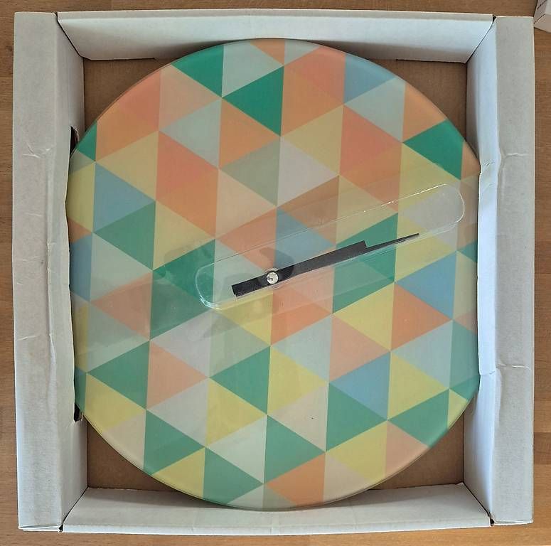 Uhren: Wanduhr – Gebraucht aus Zürich von Lector8