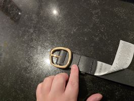 Damen Gürtel schwarz Grösse 105 mit Goldschnalle