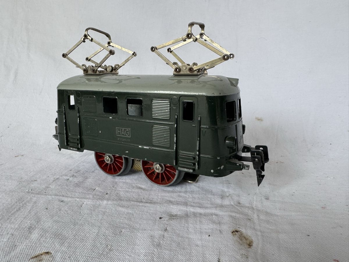 Hag Modellini di ferrovie: Train locomotive HAG 1946 – Usato da GRAND - LANCY venduto da petitpain67 4
