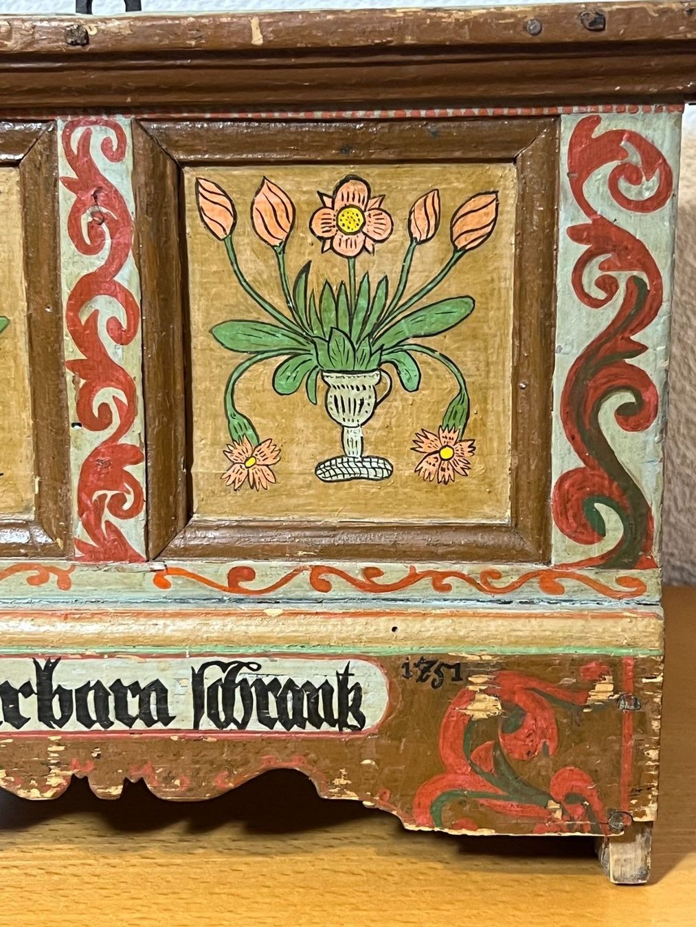 Cassapanche: Antike kleine Truhe Barock 1751 – Usato da Vaduz venduto da Unikate-Markt 2