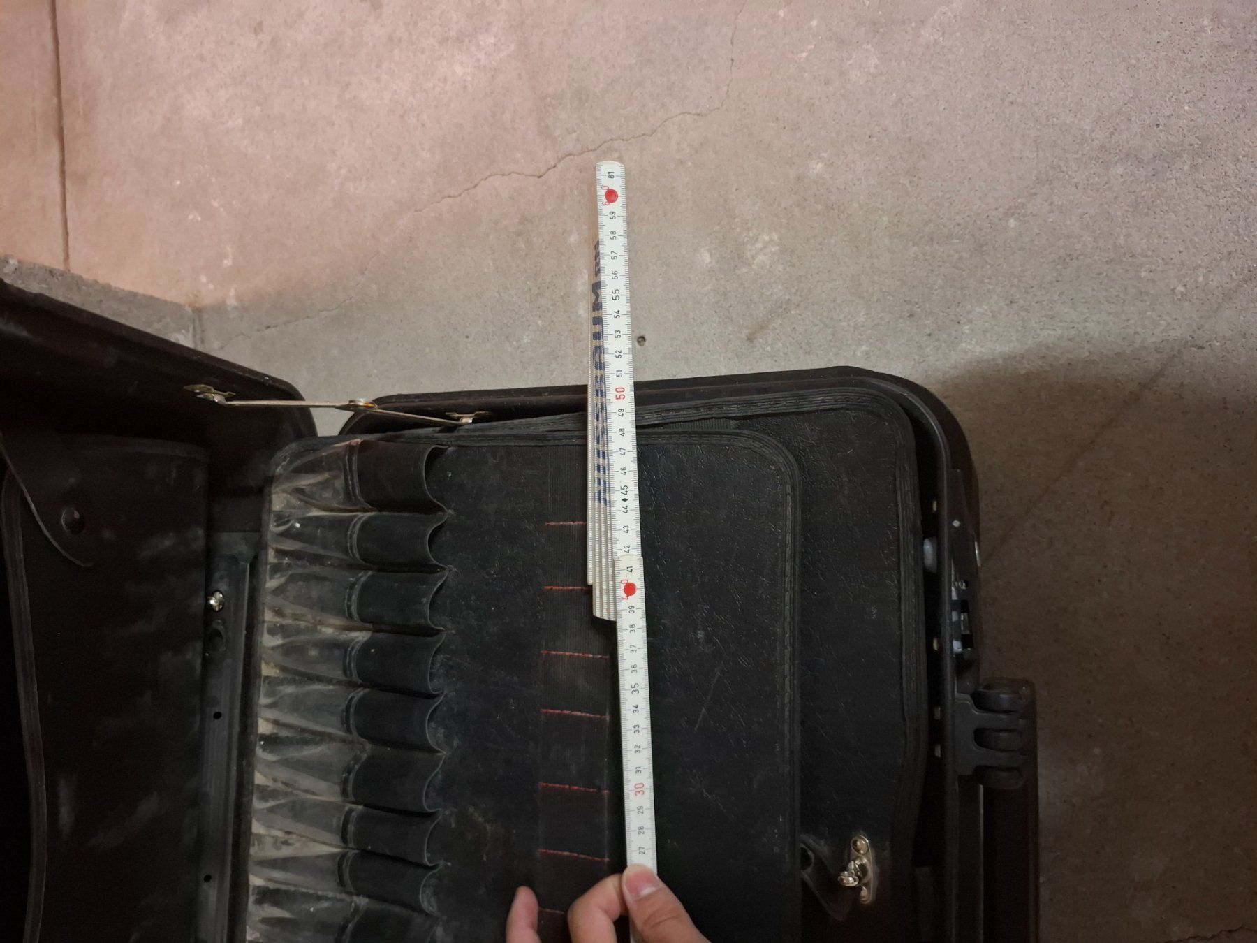 Alle Werkzeuge: Valise outillage – Gebraucht aus Fribourg von DC-SAN 9