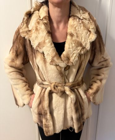 Pelzjacke, Nerz Grösse 40, mit Swarovski Steinen!