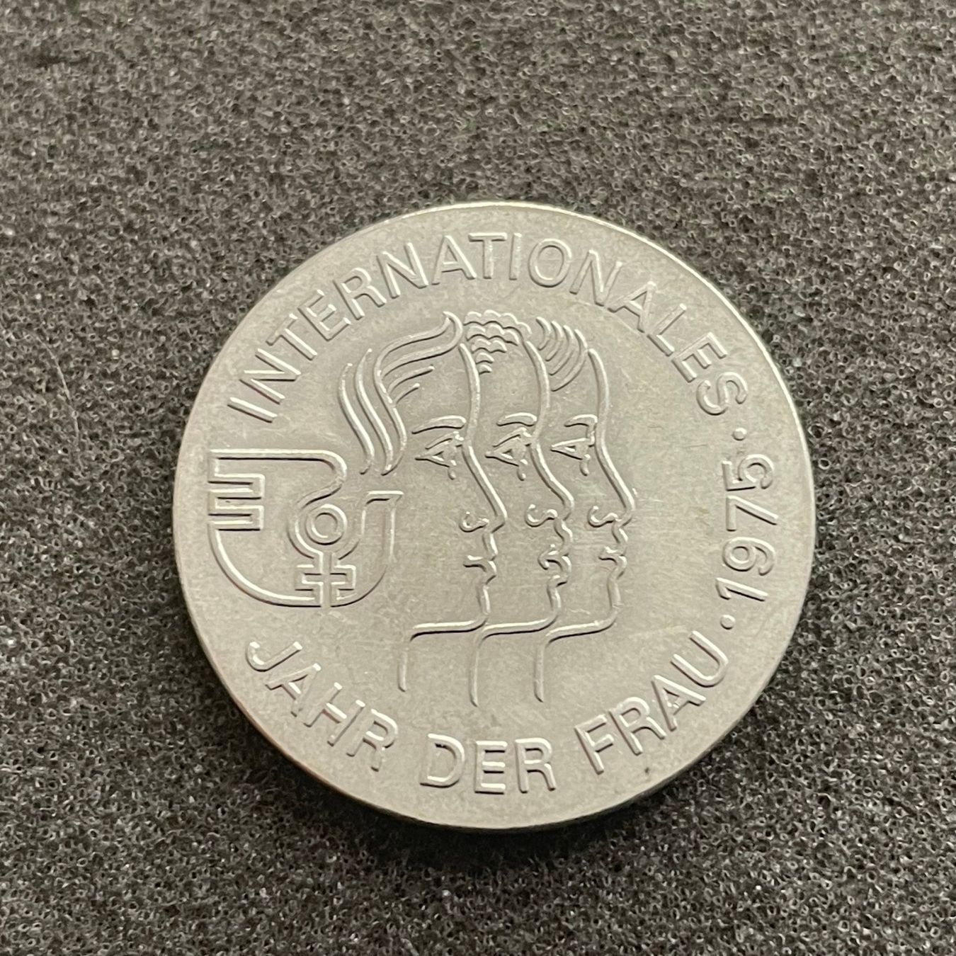 Tutti le monete: 5 Mark DDR 1975 – Usato da Reitnau venduto da tb-muenzen 3